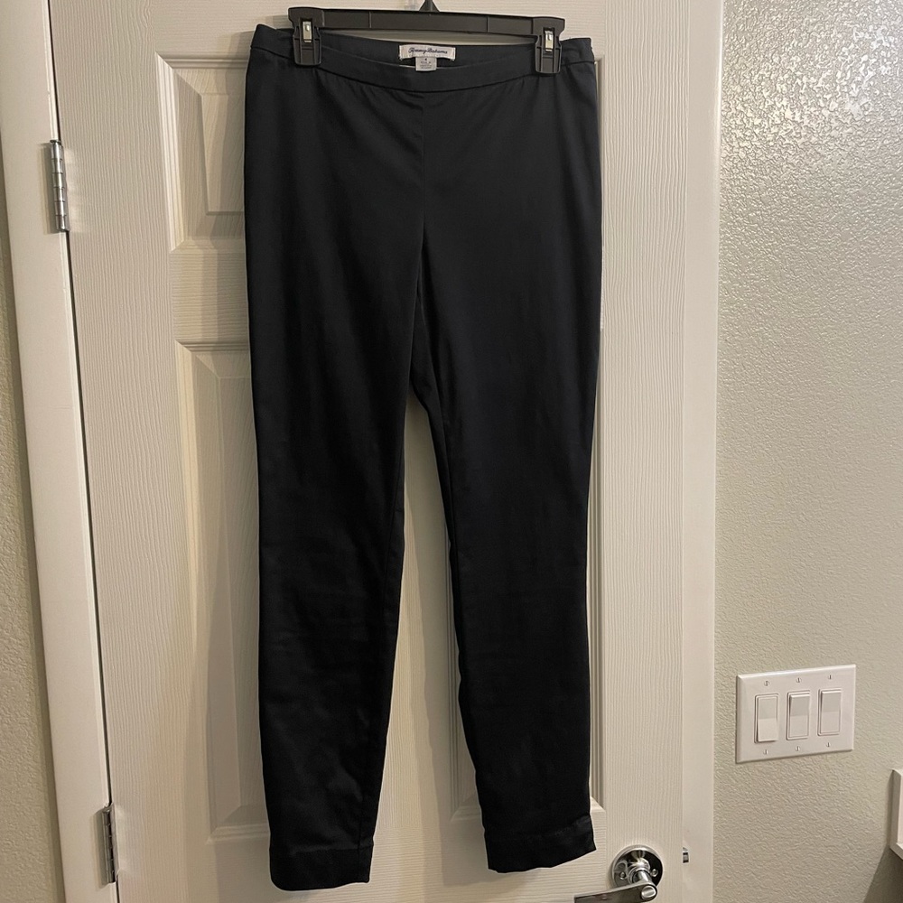 Tommy Bahama pants.Size 4.